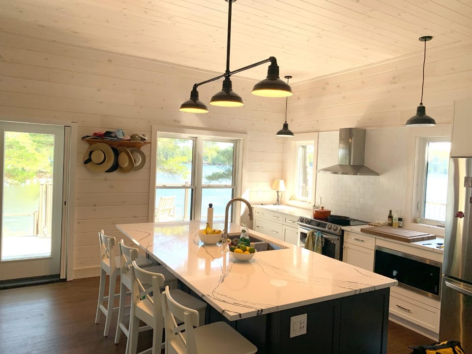 Main Cottage - Kitchen