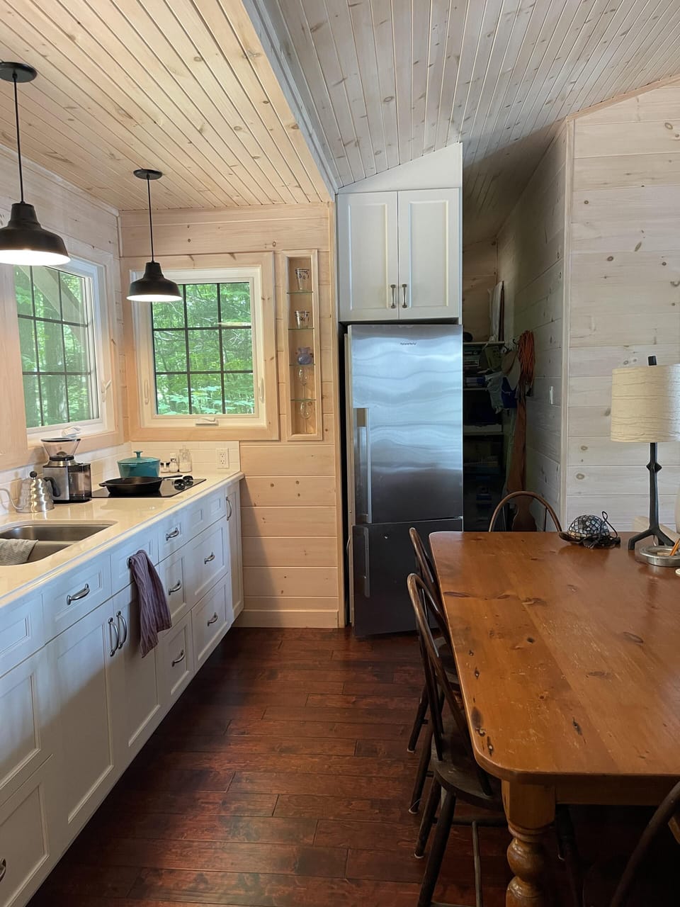 Guest Bunkie - Kitchenette with dining