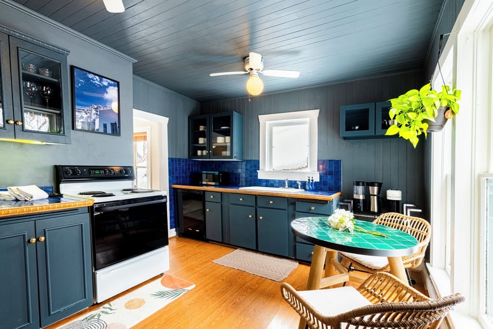 Kitchen Equipped with all the Basics & Dining Area for 2