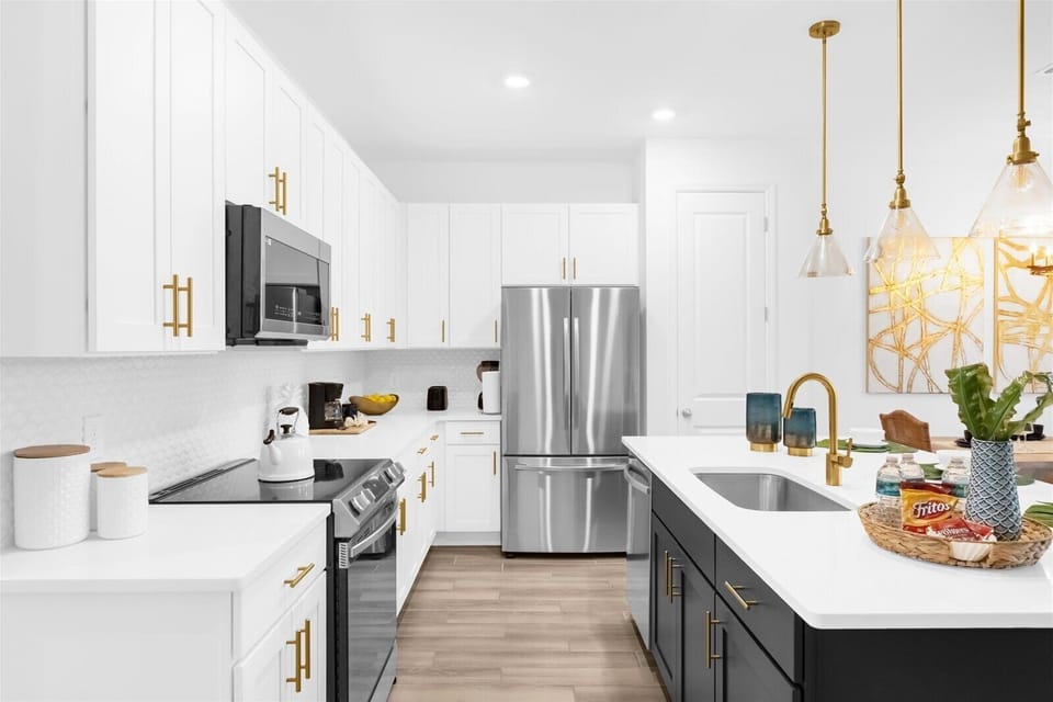 Cook, gather, and connect in this open-concept kitchen designed for entertaining.

