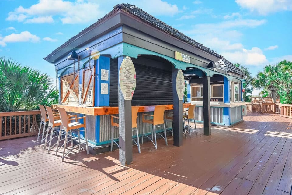 Poolside Beach Bar