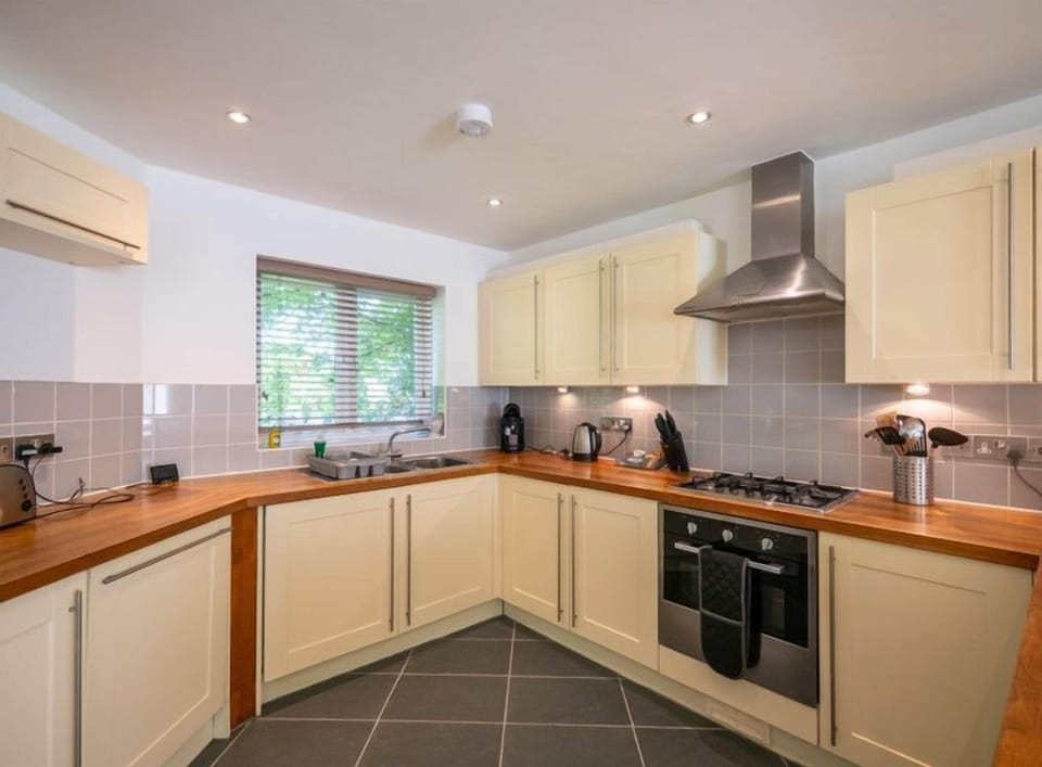 5* kitchens