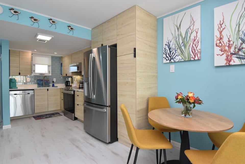 Dining /Kitchen Area