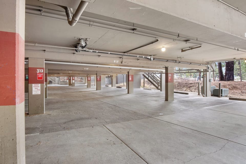 Parking garage