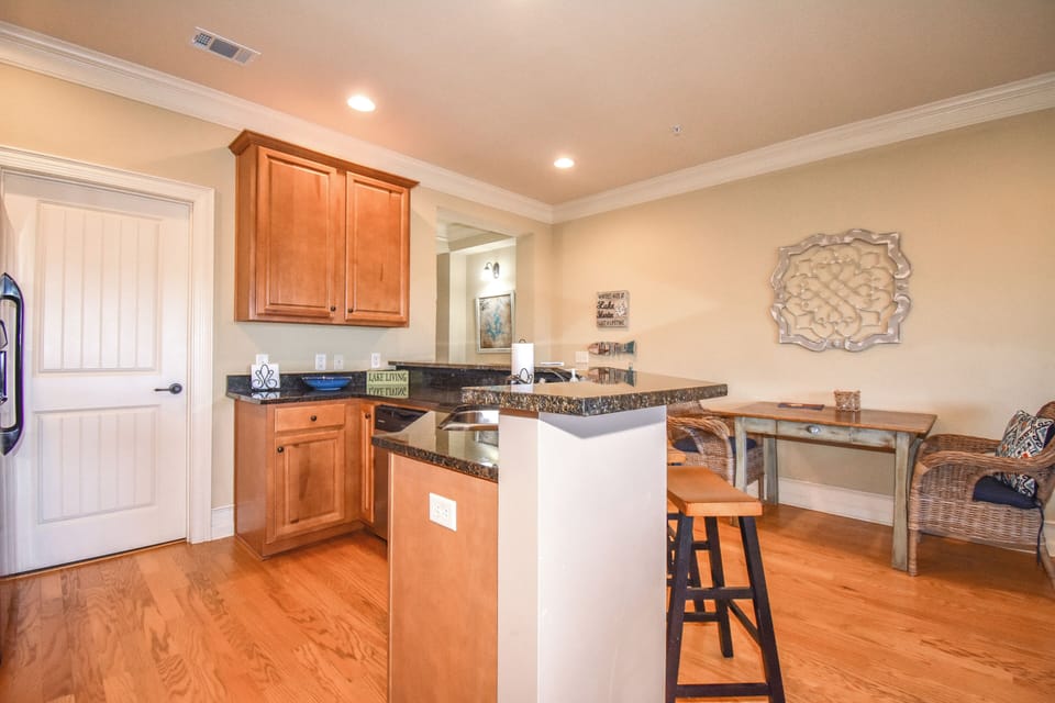 Kitchen (1)