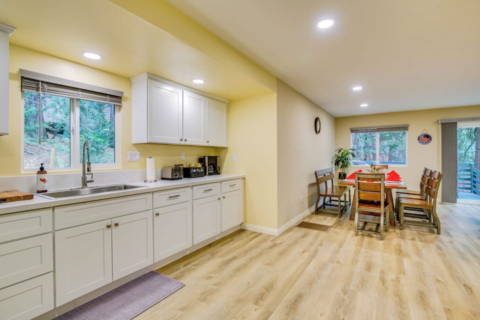Kitchen | Upper Level | Cooking Basics