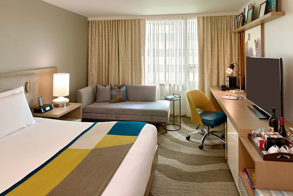 Unit with King size bed