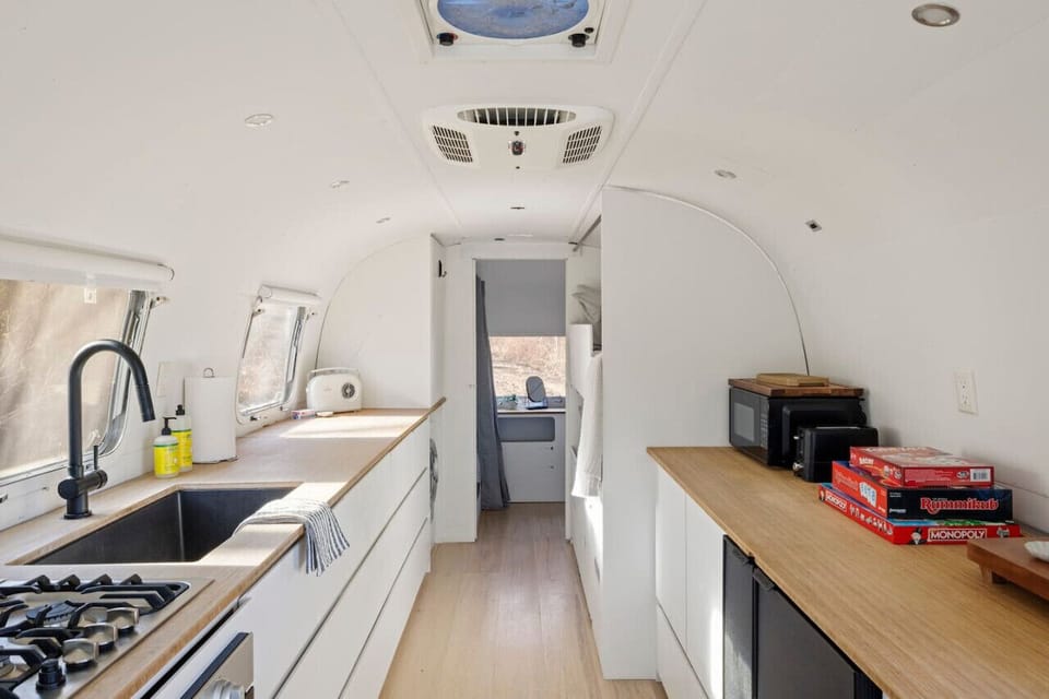 Spacious kitchen with all the essentials for cooking.
