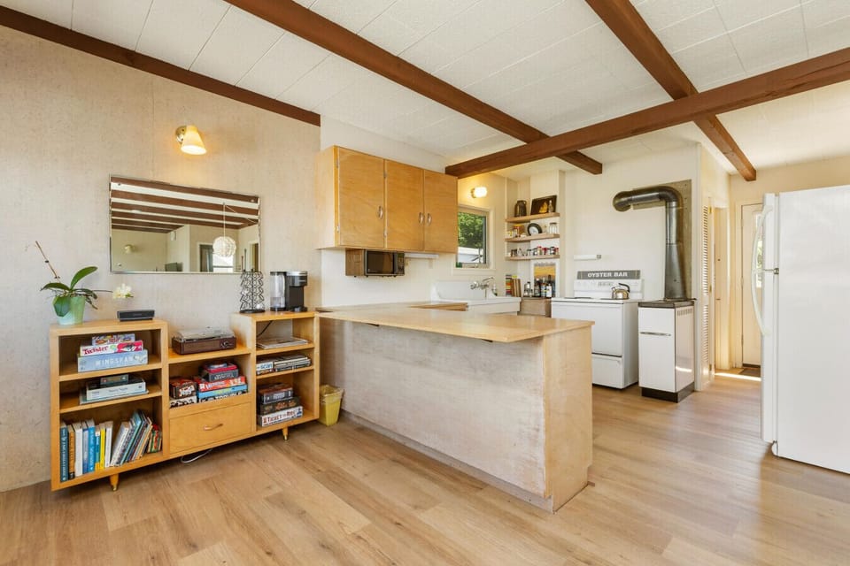 Open Kitchen with sound system and record player