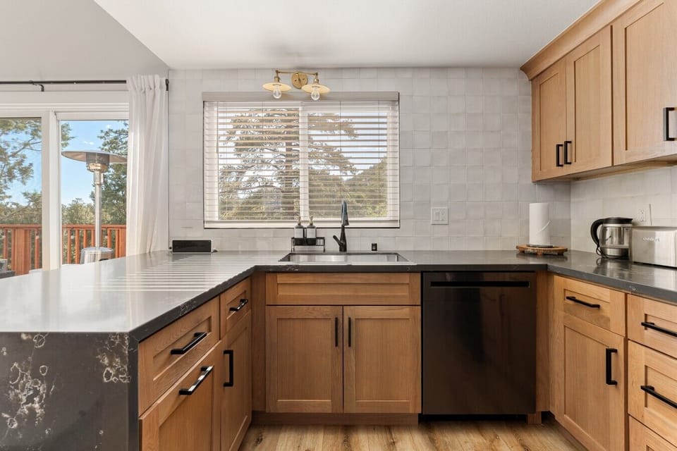 Kitchen sink and peninsula