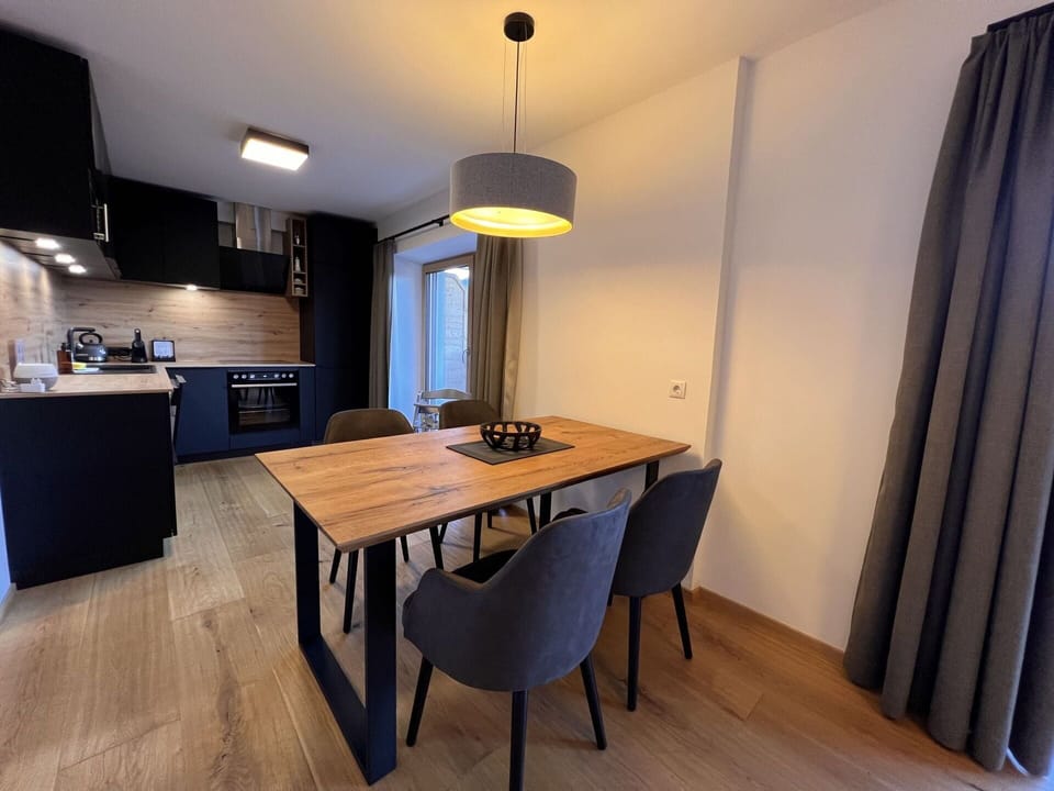 Table, Property, Furniture, Cabinetry, Wood, Lighting, Chair, Interior Design, Countertop, Flooring