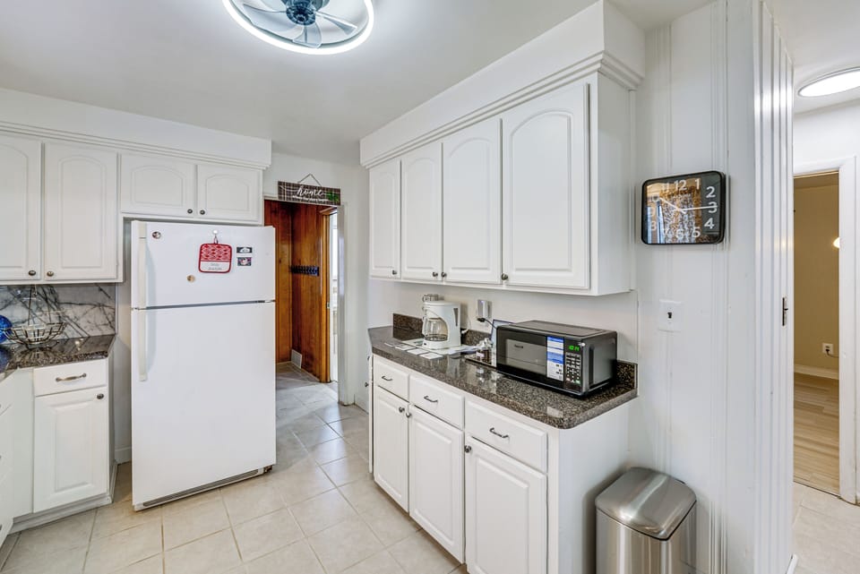 Kitchen | 1st Floor | Drip Coffee Maker | Dishwasher