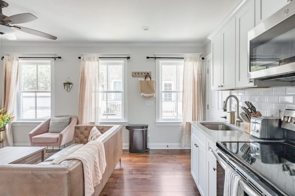 Carriage Unit Living Room and Kitchen