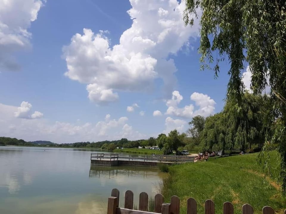 Region [summer] (>5 km)