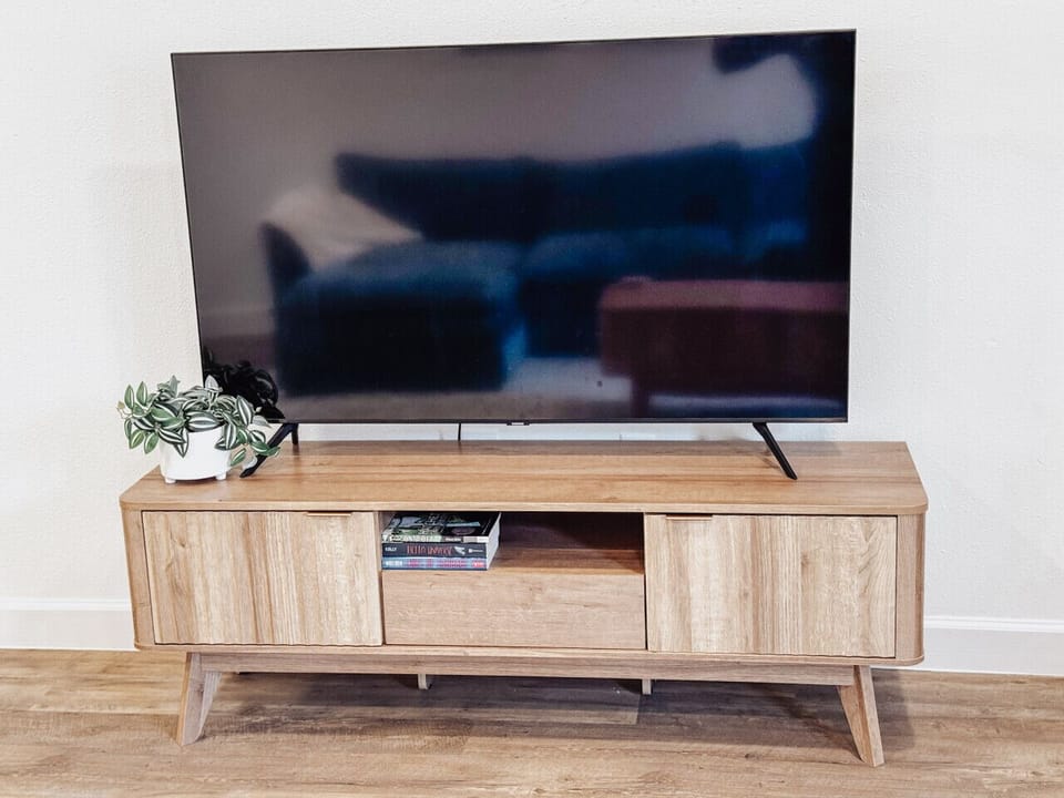 TV