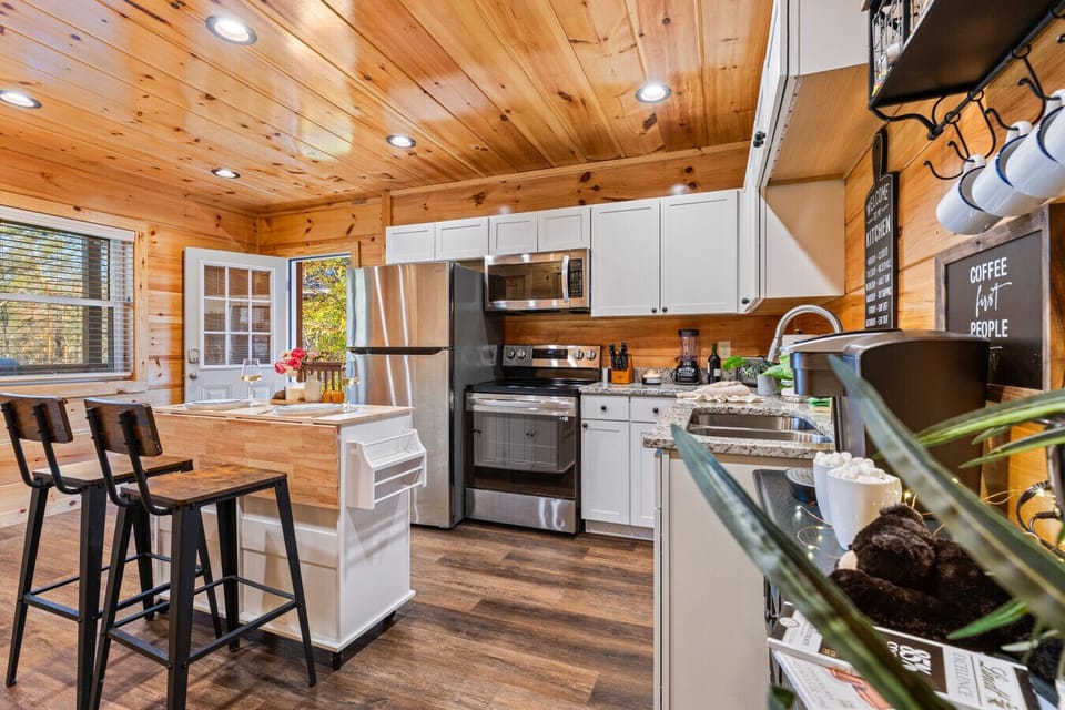 A kitchen made for home-cooked meals and late-night snacks.