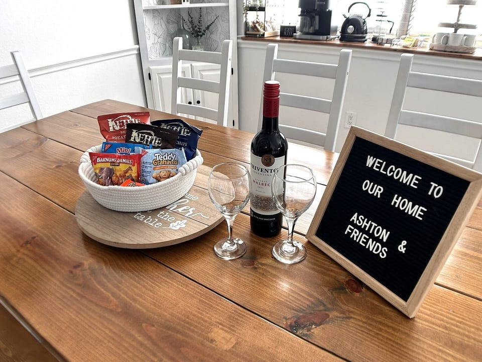 There will be a complimentary bottle of wine and snacks when you arrive. 