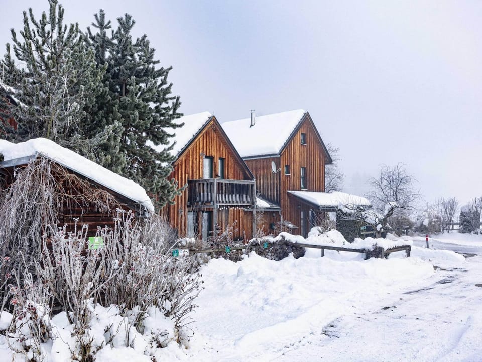 Holiday Home Exterior [winter]