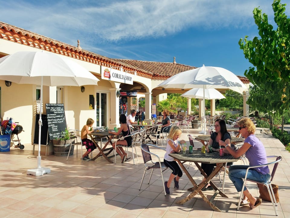Holiday Park Facilities and Services 