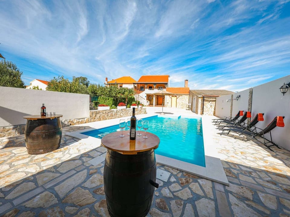 Holiday Home Swimming Pool