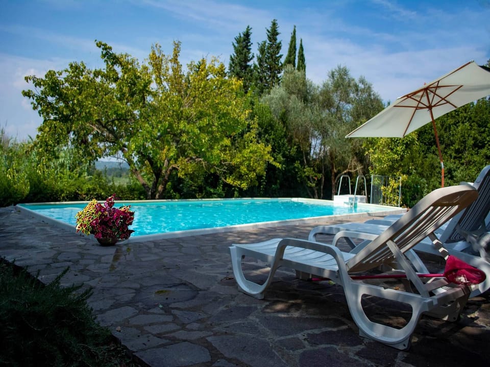 Holiday Home Swimming Pool