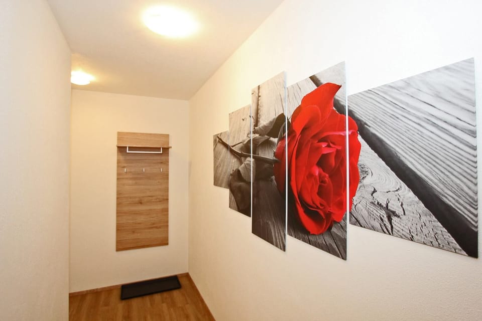 Entrance / Reception