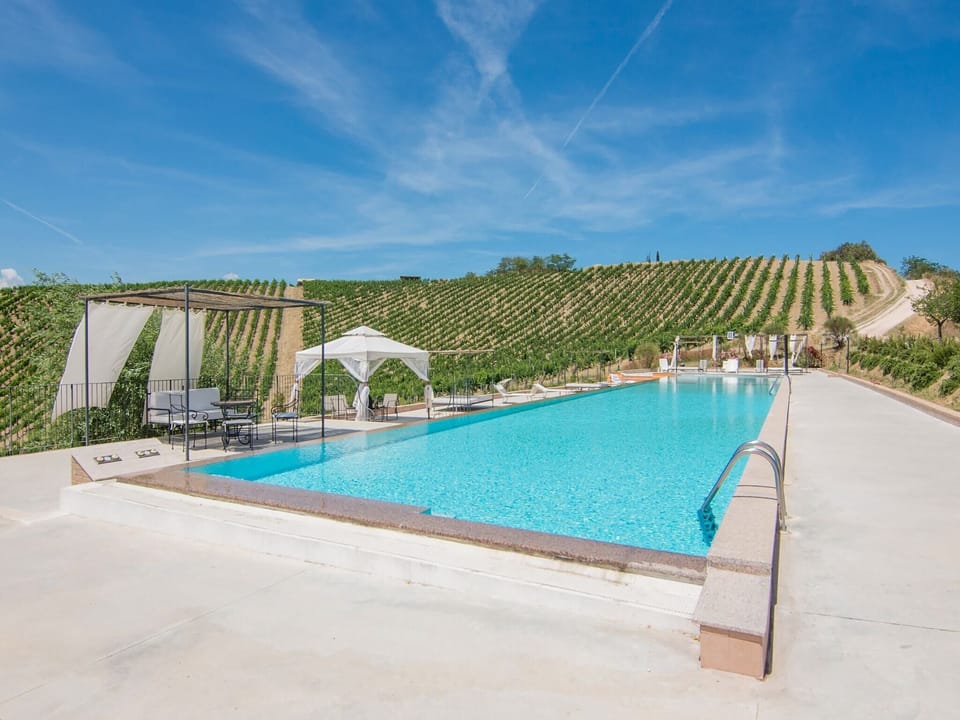 Holiday Home Swimming Pool