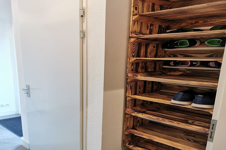 Entrance / Reception