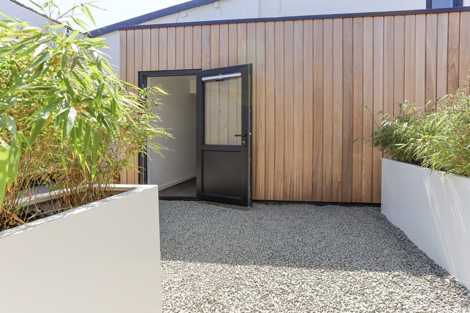 Entrance / Reception