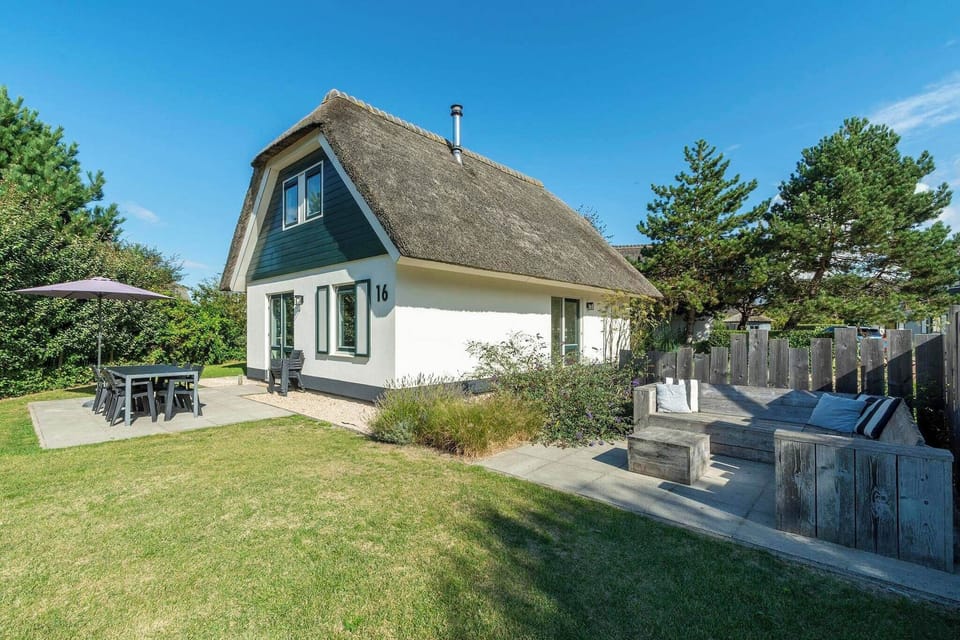 Holiday Home Exterior [summer]