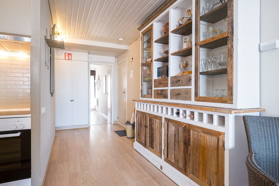 Entrance / Reception