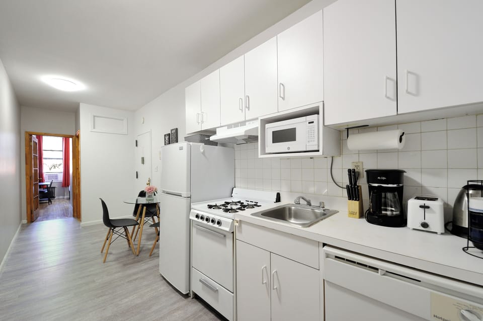 Fully equipped kitchen