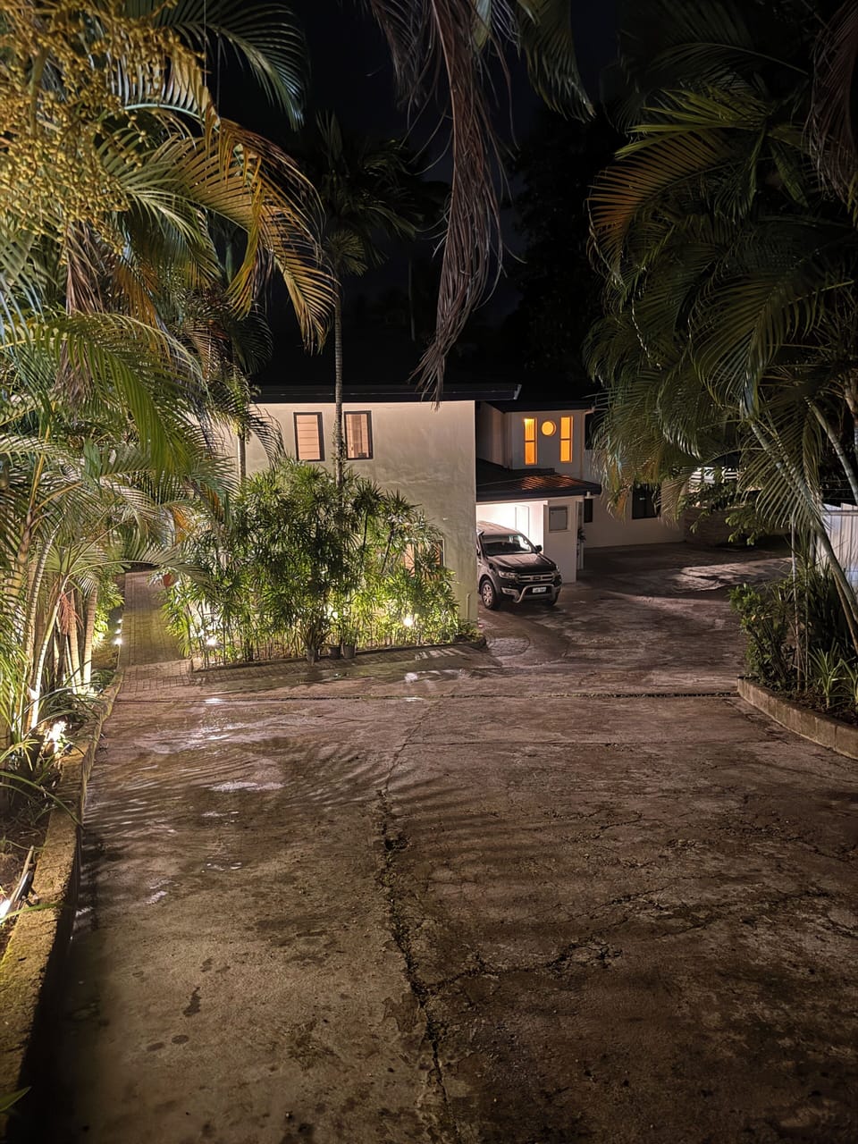 Property Frontage down drive - Parking for upto 4-6 cars