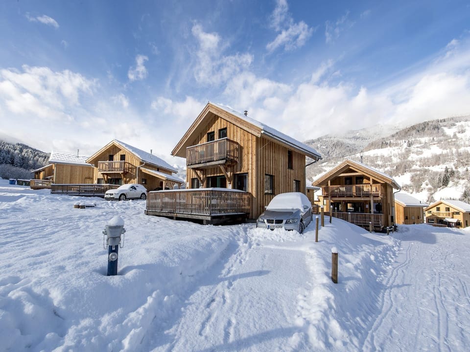 Holiday Home Exterior [winter]