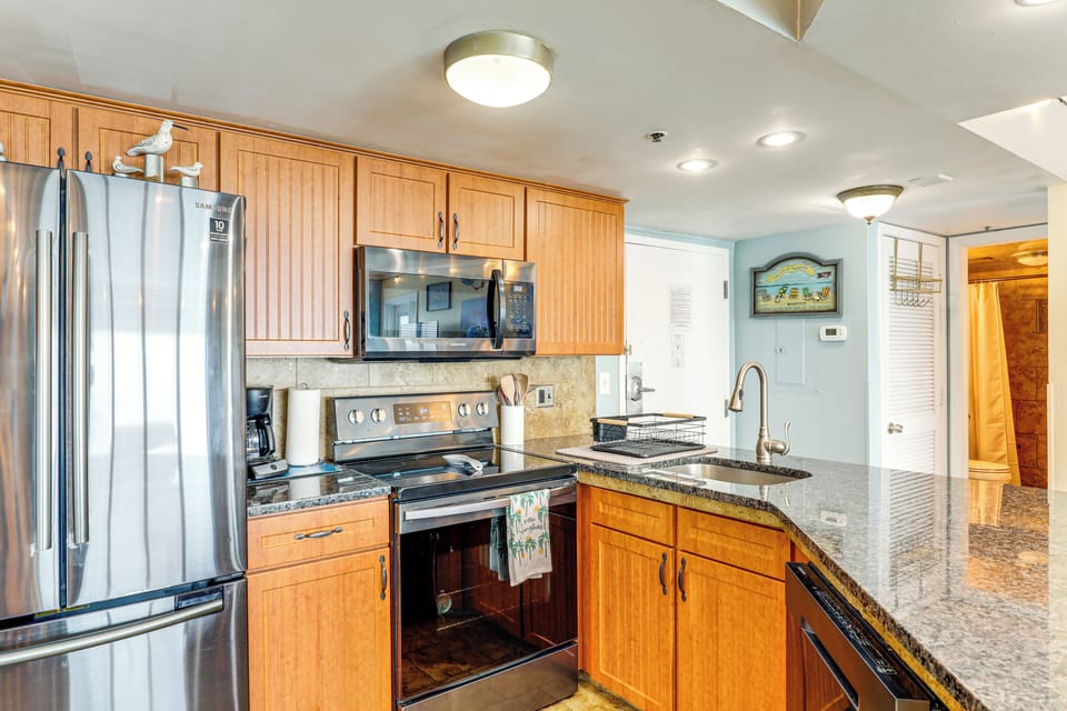 Kitchen | Drip Coffee Maker | Dishwasher | Toaster