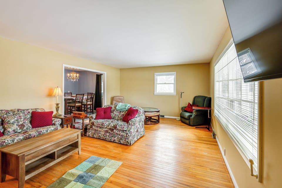 Queensbury Vacation Rental | 3BR | 2BA | 1,200 Sq Ft | 2 Steps to Enter