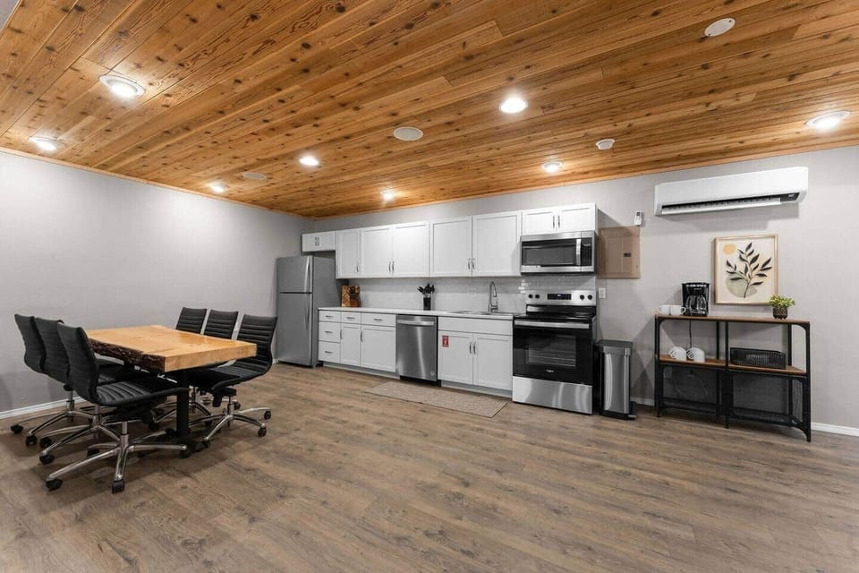 Open concept kitchen and dining area.