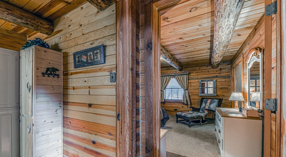 hall to downstairs Queen bedroom and bath