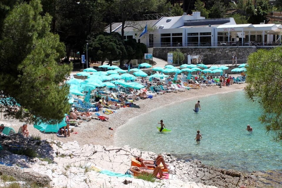 Nearby beaches