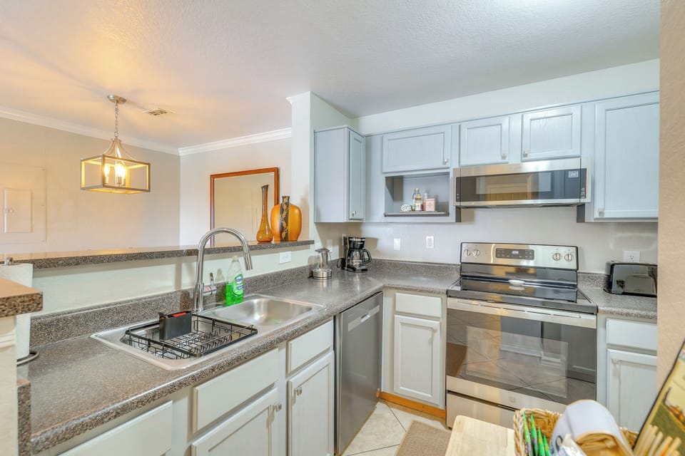 Kitchen | Cooking Basics | Drip Coffee Maker