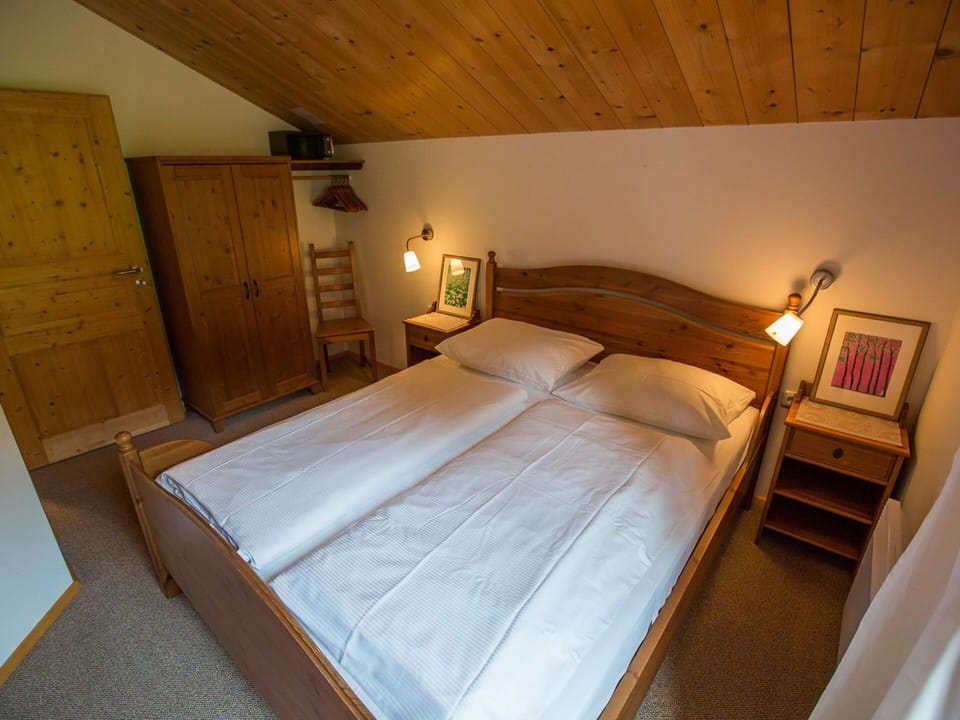 Bed, Furniture, Bedroom, Bed Sheet, Bedding, Interior Design, Wood, Flooring, Floor, Room