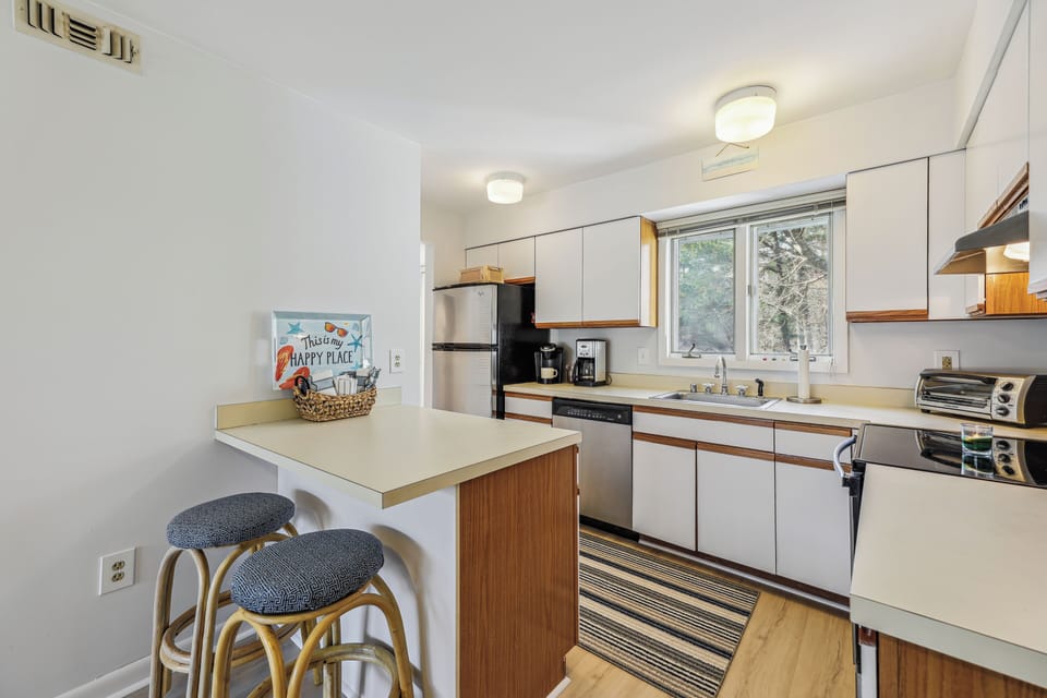 Main Level,Kitchen,