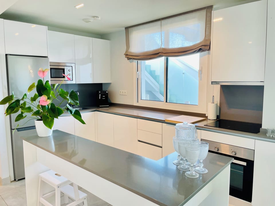kitchen (1)