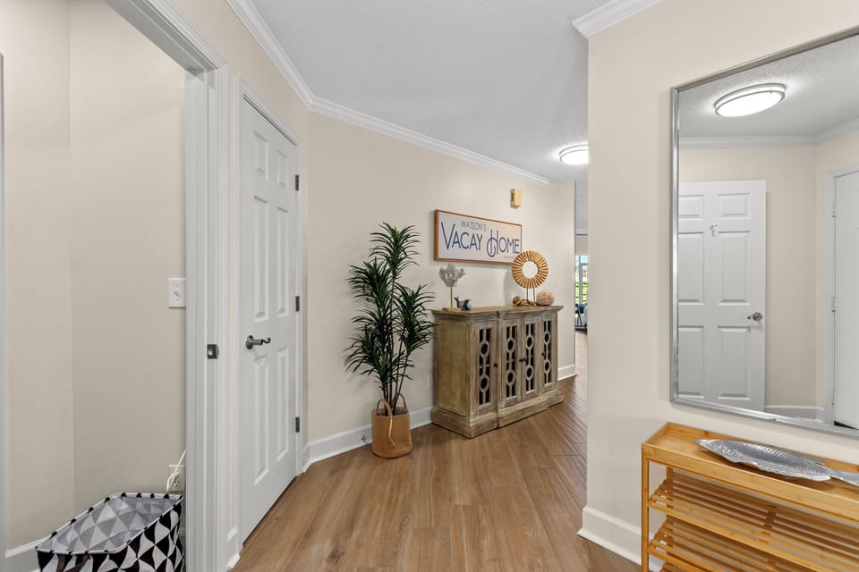 Front Entry Foyer