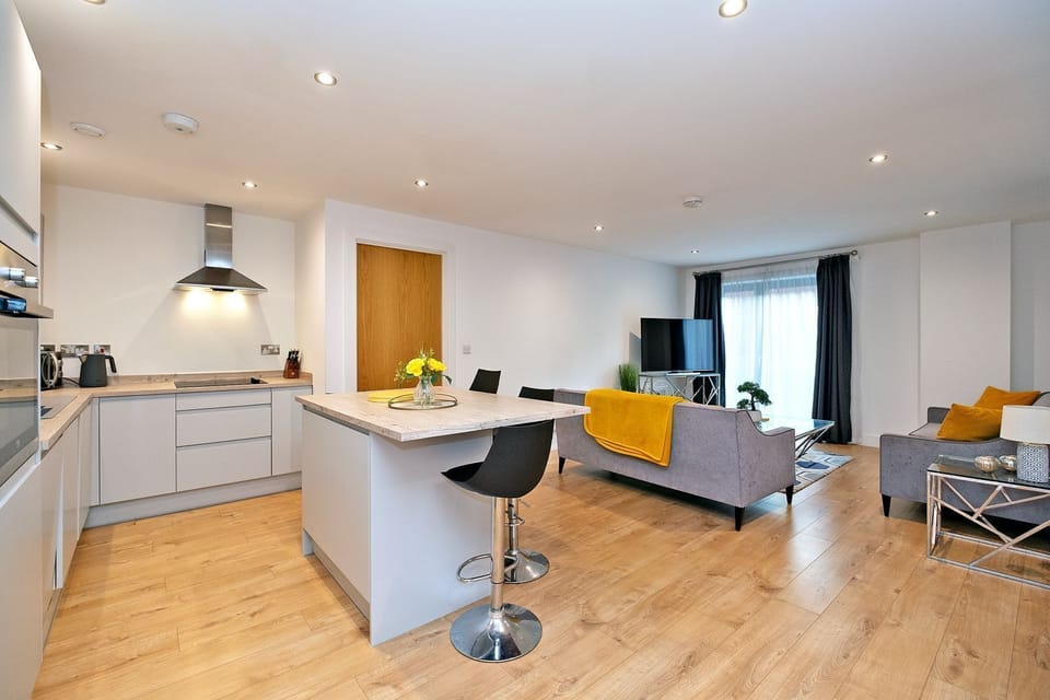 Living Room / Lounge