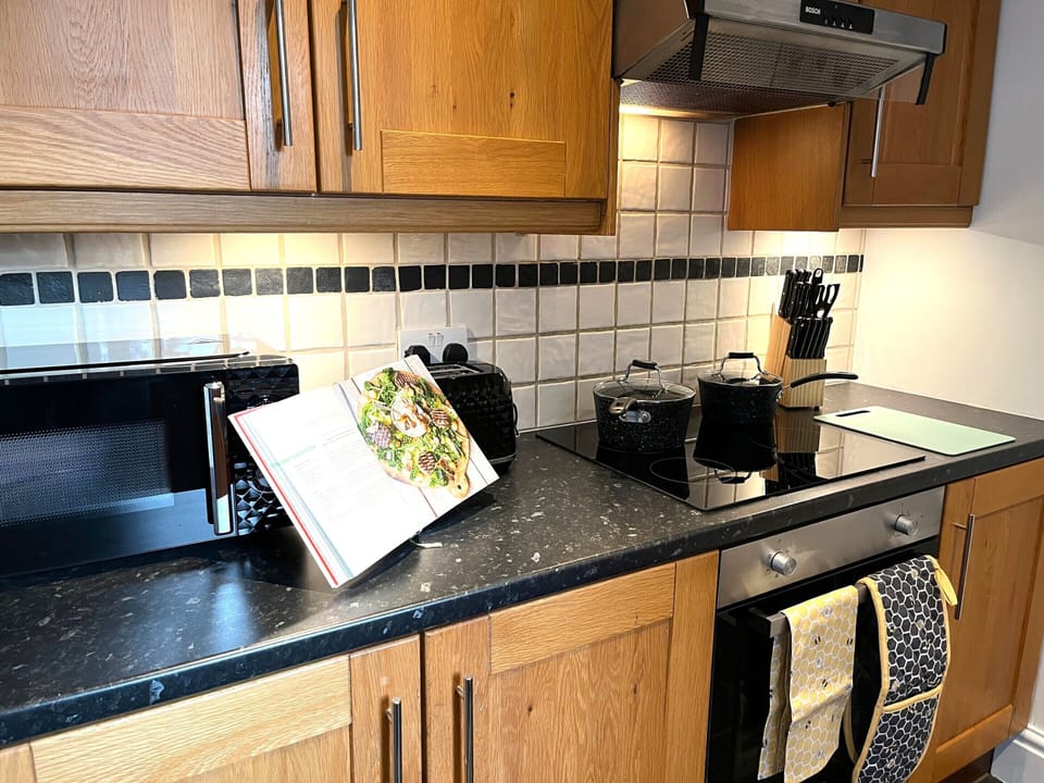 Kitchen - Well equipped with everything you need