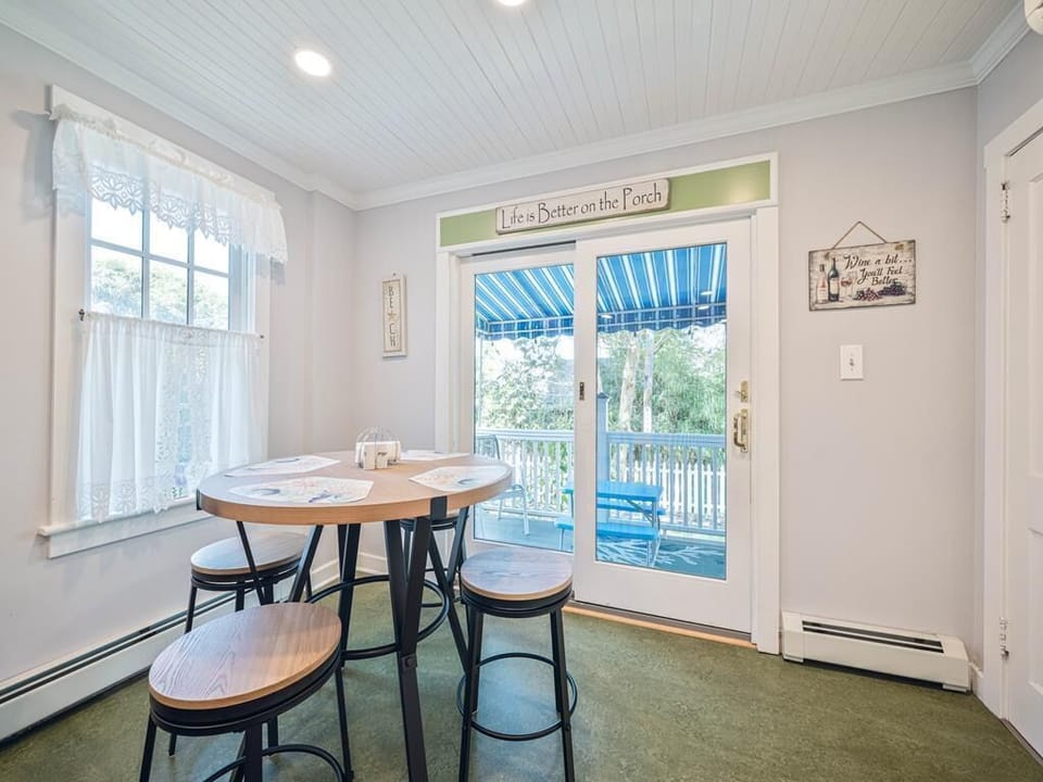 Breakfast nook with a view of the porch.