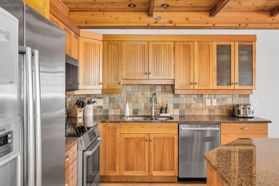 Gourmet Kitchen