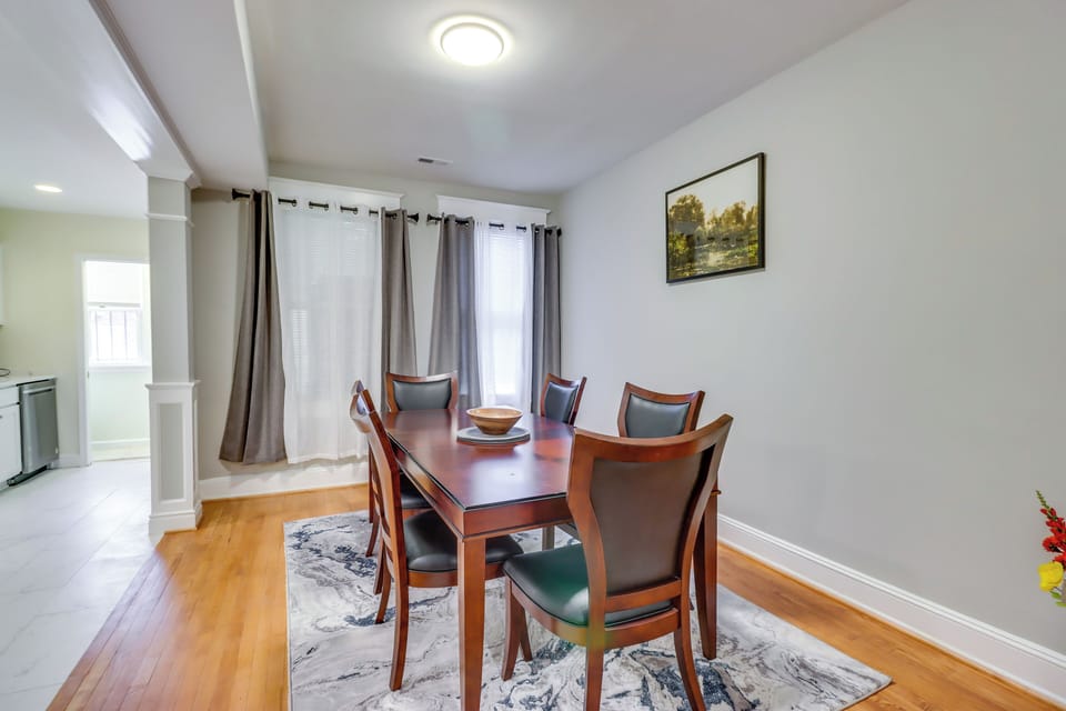 Dining Area | Free WiFi | 2-Story Unit