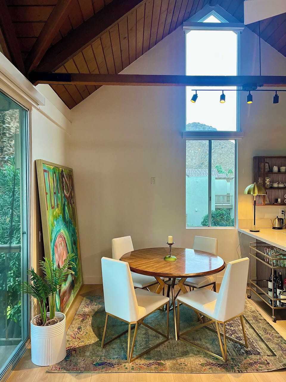 Dining area, beverage cart and views
